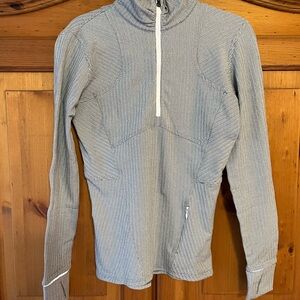 lululemon athletica Run Gray Herringbone with reflection stripe Long Sleeve Top